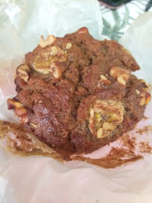 Muffin de banano con nueces at Coco Calala in Leon