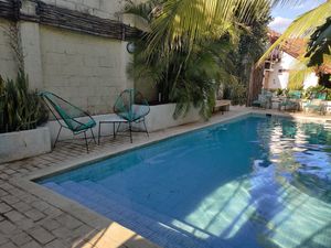 The pool at Coco Calala in Leon