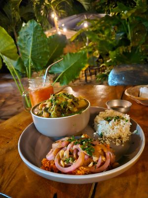 Thai Curry at Coco Calala in Leon