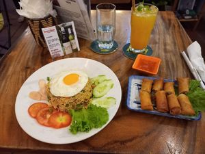 Fried rice, spring rolls, passion fruit smoothie at Tevy's Place in Siem Reap