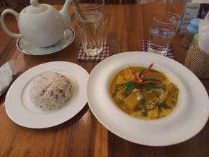 Char curry with tofu at Tevy's Place in Siem Reap