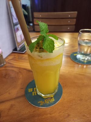 Passionfruit juice at Tevy's Place in Siem Reap