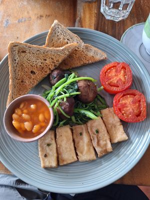breakfast at Tevy's Place in Siem Reap