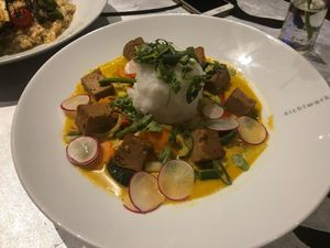 Yellow curry with chili tofu and rice  at Sichtwerk in Eimeldingen