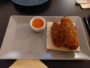 Meatballs vegan starter at Kong - Food Made With Compassion in Lisbon