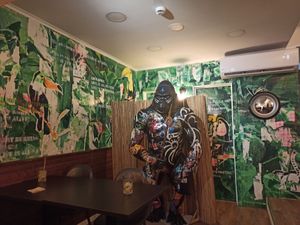 Décoration 👍 at Kong - Food Made With Compassion in Lisbon