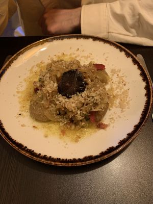 Mushroom octopus, smashed potato, spinach and a lot of onion  at Kong - Food Made With Compassion in Lisbon