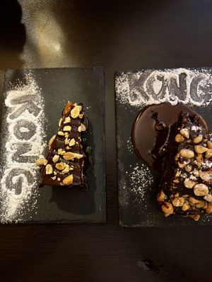 Snickers tart and Nutella cake  at Kong - Food Made With Compassion in Lisbon