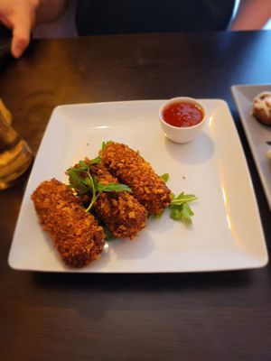 Portugiesische Kroketten at Kong - Food Made With Compassion in Lisbon