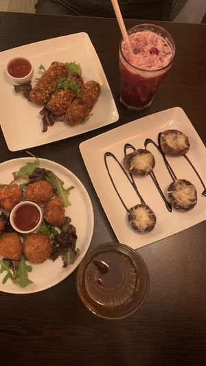 Croquettes, cauliflower, champions  at Kong - Food Made With Compassion in Lisbon