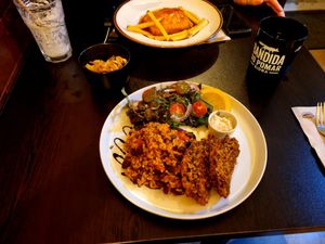 Francezinha e peixe com arroz de tomate e feijão at Kong - Food Made With Compassion in Lisbon