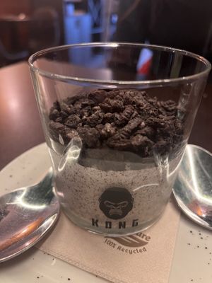 Mousse de Oreo   at Kong - Food Made With Compassion in Lisbon