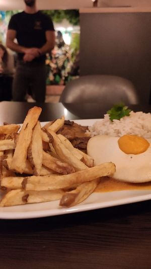 Provei esse delicioso prato chamado Bitoque. at Kong - Food Made With Compassion in Lisbon