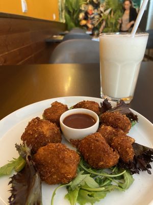   at Kong - Food Made With Compassion in Lisbon