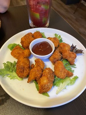 Alitas de coliflor  at Kong - Food Made With Compassion in Lisbon