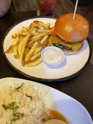 Hamburguesa  at Kong - Food Made With Compassion in Lisbon