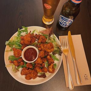 Asinhas de Couve-flor  at Kong - Food Made With Compassion in Lisbon