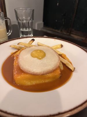 Francesinha com ovo vegan  at Kong - Food Made With Compassion in Lisbon