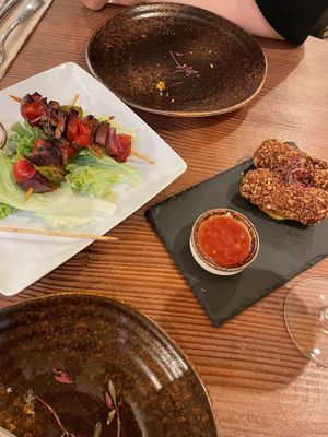 Bitoque and Francesinha  at Kong - Food Made With Compassion in Lisbon