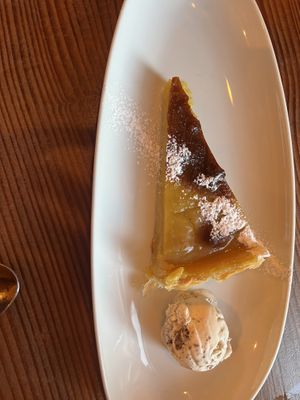 Menu  at Kong - Food Made With Compassion in Lisbon