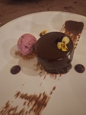  at Kong - Food Made With Compassion in Lisbon