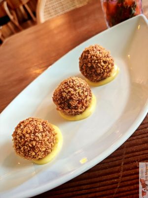  at Kong - Food Made With Compassion in Lisbon