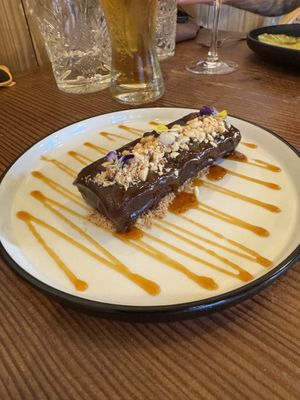 “Snickers"  at Kong - Food Made With Compassion in Lisbon