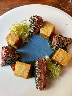 Salmão mediterrânico  at Kong - Food Made With Compassion in Lisbon