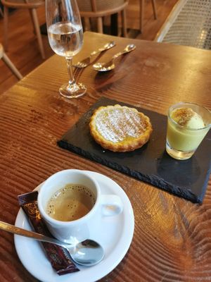 Nata tart with pastel de nata ice-cream at Kong - Food Made With Compassion in Lisbon