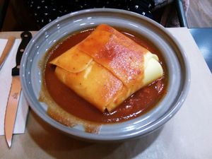 A melhor francesinha vegana de Lisboa at Kong - Food Made With Compassion in Lisbon