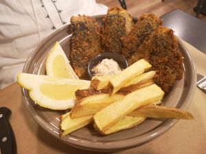 Fish and chips made with CELERY 🤯 at Kong - Food Made With Compassion in Lisbon