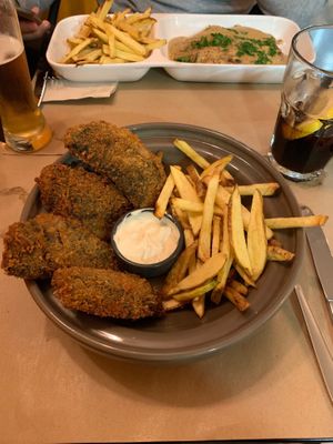 “Fish” and chips  at Kong - Food Made With Compassion in Lisbon