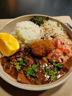 Meal of the day at Kong - Food Made With Compassion in Lisbon