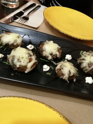 😀 at Kong - Food Made With Compassion in Lisbon