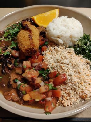 brazilian feijoada every thursday 😋😋😋 at Kong - Food Made With Compassion in Lisbon