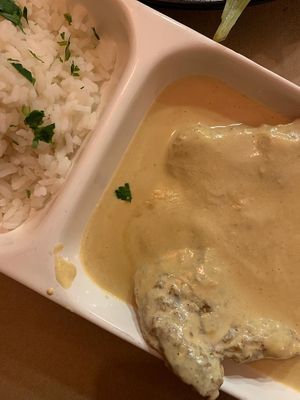 Seitan steak with pepper sauce at Kong - Food Made With Compassion in Lisbon