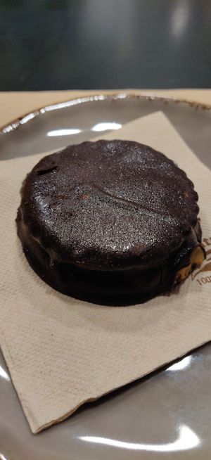 Alfajor at Kong - Food Made With Compassion in Lisbon