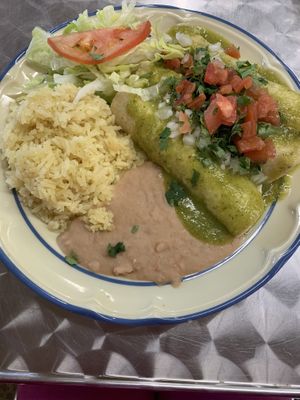 vegan green enchiladas 🤤🤤 at Mi Mercadito in Pomona