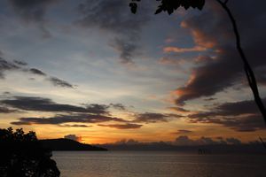 Sunset atthe restaurant at Eskapo Verde in Badian