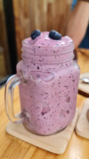 Berry smoothie  #Veganuary at Deli Devi in Koh Phangan