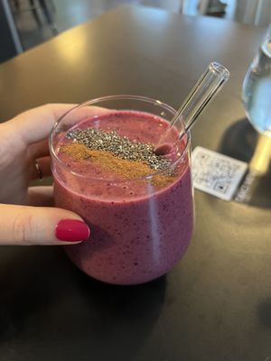 Very berry smoothie  at Tavci Kuhna in Lesce