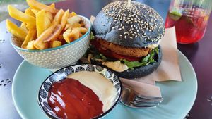 Mr Bean Burger with fries at Tavci Kuhna in Lesce