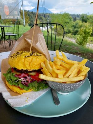 Mushroom burger at Tavci Kuhna in Lesce