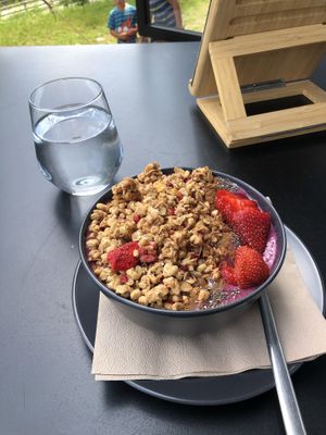 Smoothie bowl   at Tavci Kuhna in Lesce