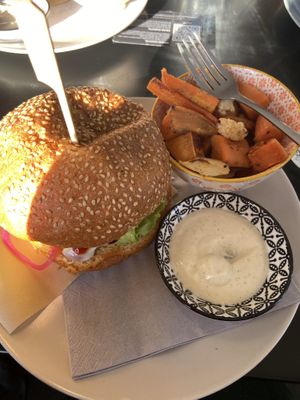 vegan mushroom patty burger with a side of baked vegetables  at Tavci Kuhna in Lesce