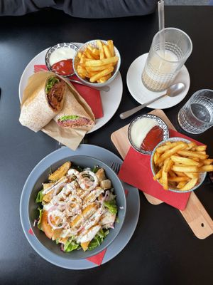 Amaze wrap and Caesar salad   at Tavci Kuhna in Lesce