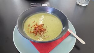 Pea and spinach cream soup  at Tavci Kuhna in Lesce