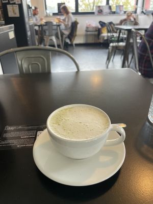 Matcha latte   at Tavci Kuhna in Lesce