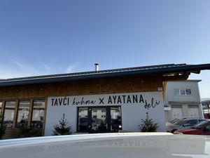 Location  at Tavci Kuhna in Lesce