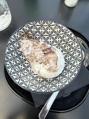 Vegan vanilla-cocoa ice creamm  at Tavci Kuhna in Lesce